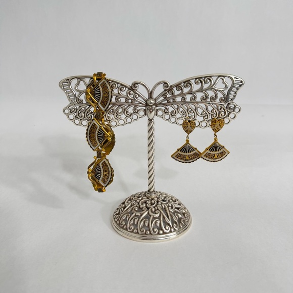 Vintage 1960s Spain Damascene Fan Link Bracelet and Screwback Earrings Set - Picture 2 of 12